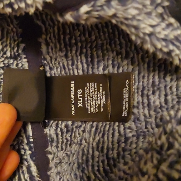 The North Face Jacket *Final Price* - Picture 3 of 9